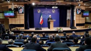 روحاني: يجب ألا نسمح لترامب و”إرهابيي” البيت الأبيض بزعزعة علاقة إيران بالعالم