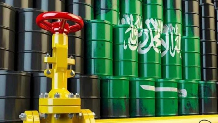 في ظل تصاعد أسعار النفط.. أرامكو السعودية تعلن مراجعة أسعار البنزين شهريًا